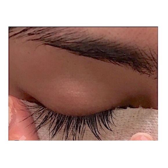 Babe Lash Eyelash Growth Serum - Picture 5 of 14